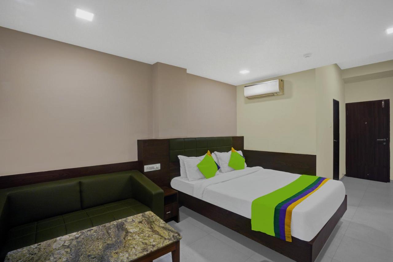 Greenotel Rooms Hazira, Surat Exterior foto